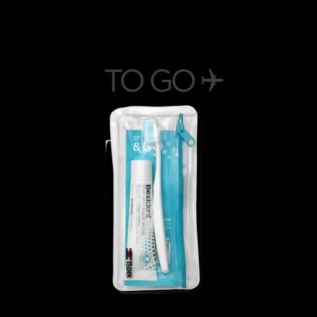 Isdin Bexident Smile & Go Encías Kit Cepillo + Pasta