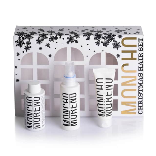 Moncho Moreno Christmas Hair Case